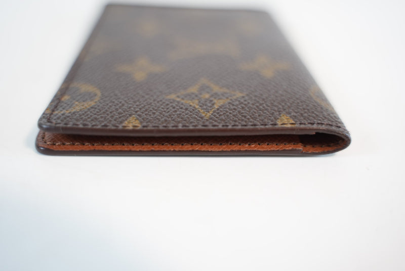 Louis Vuitton Monogram Pass/Card Case Used