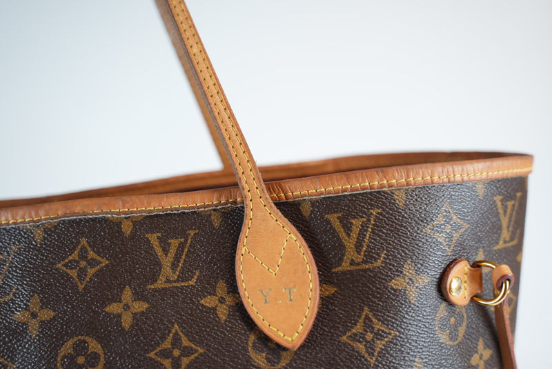 Louis Vuitton Monogram Neverfull MM Pivoine Interior Used