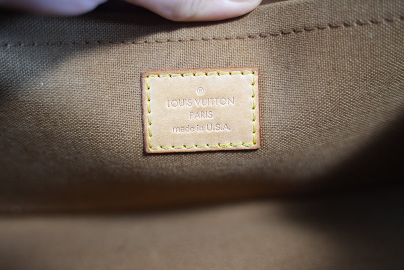 Louis Vuitton Monogram Poppincourt Top Handle Used