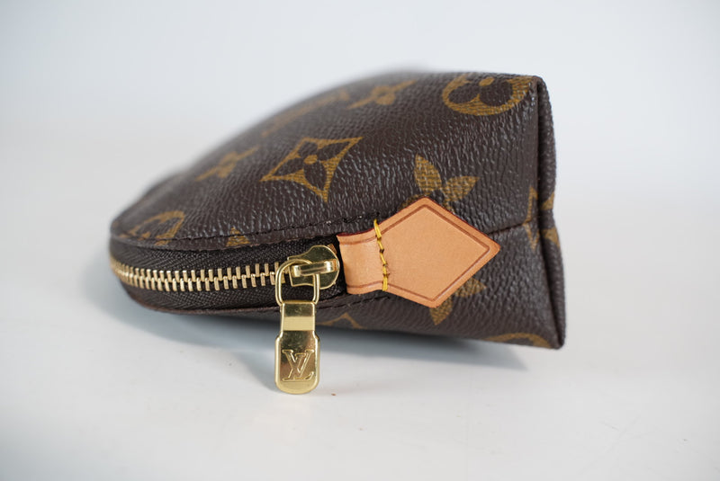 Louis Vuitton Monogram Cosmetic Pouch PM Used