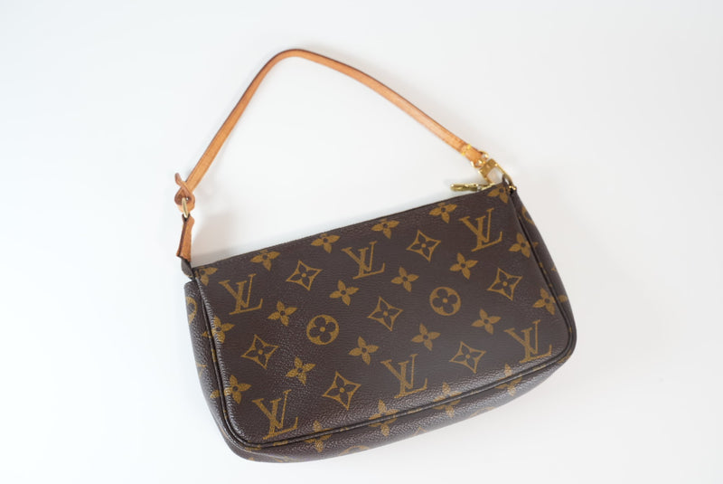 Louis Vuitton Monogram Pochette Accessories Used