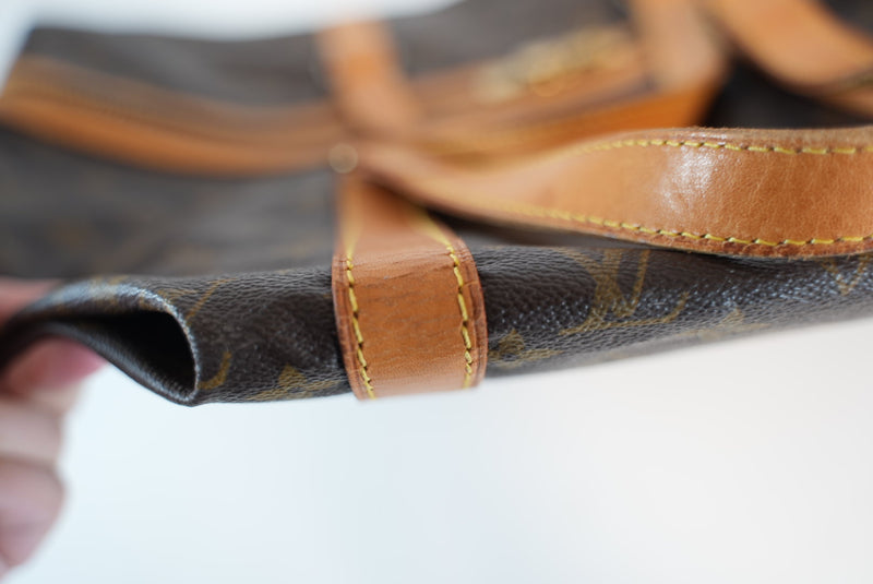 Louis Vuitton Monogram Sac Souple 45 Used
