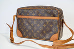 Louis Vuitton Trocadero 30 Crossbody Bag Used