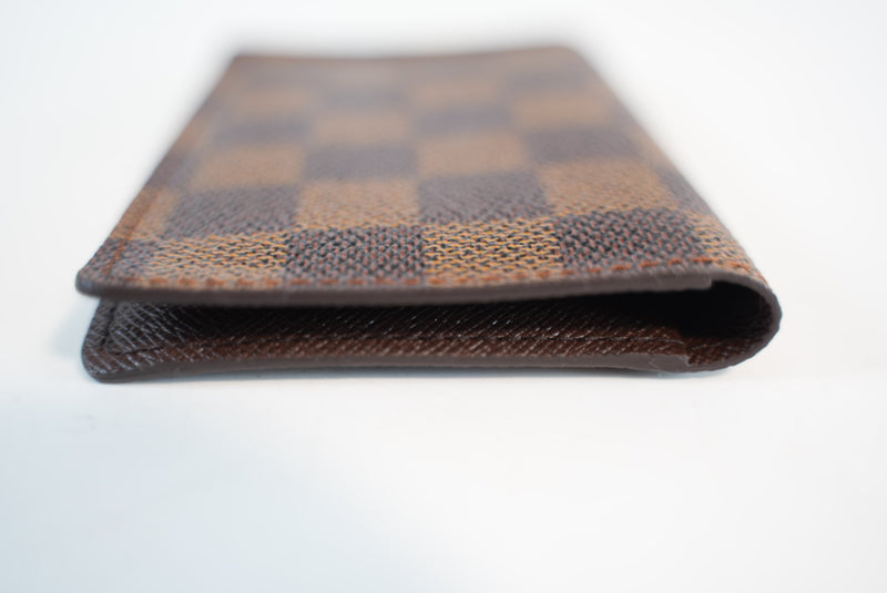 Louis Vuitton Damier Ebene Pass/Card Case Used