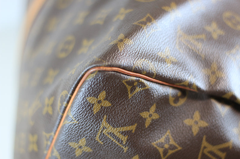 Louis Vuitton Monogram Keepall Bandouliere 55 Duffle bag Used