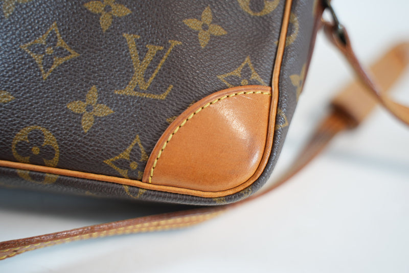 Louis Vuitton Monogram Trocadero 30 Crossbody Used