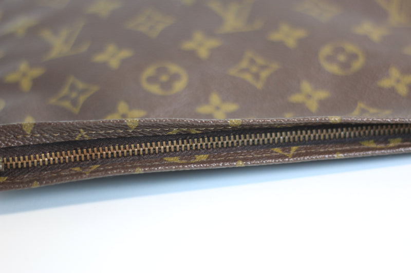 Louis Vuitton Monogram Toiletry Pouch 26 Used