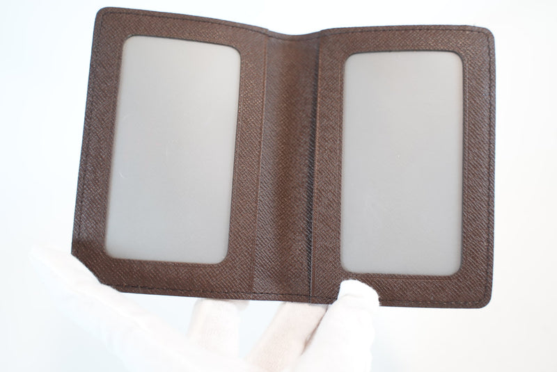Louis Vuitton Damier Ebene Pass/Card Case Used