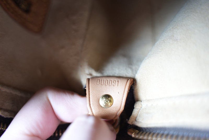 Louis Vuitton Monogram Looping GM Used