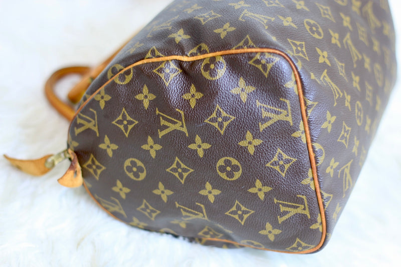 Louis Vuitton Monogram Speedy 30