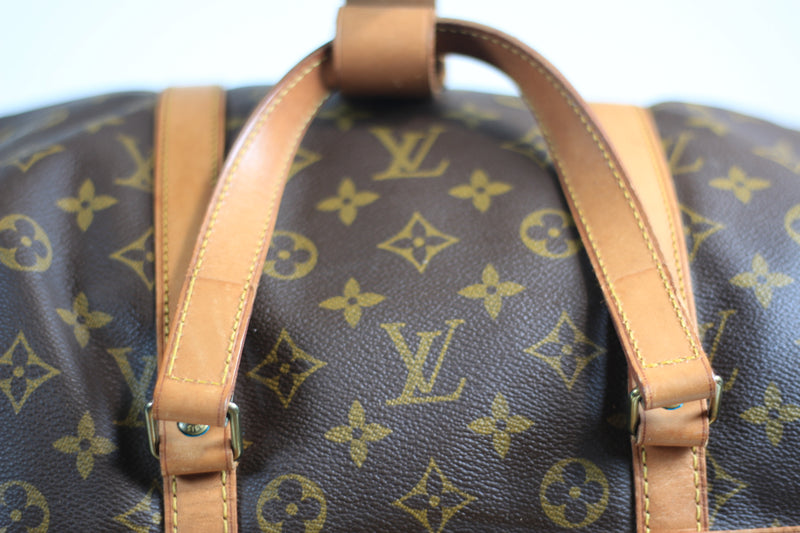 Louis Vuitton Monogram Sac Souple 35 Handbag Used