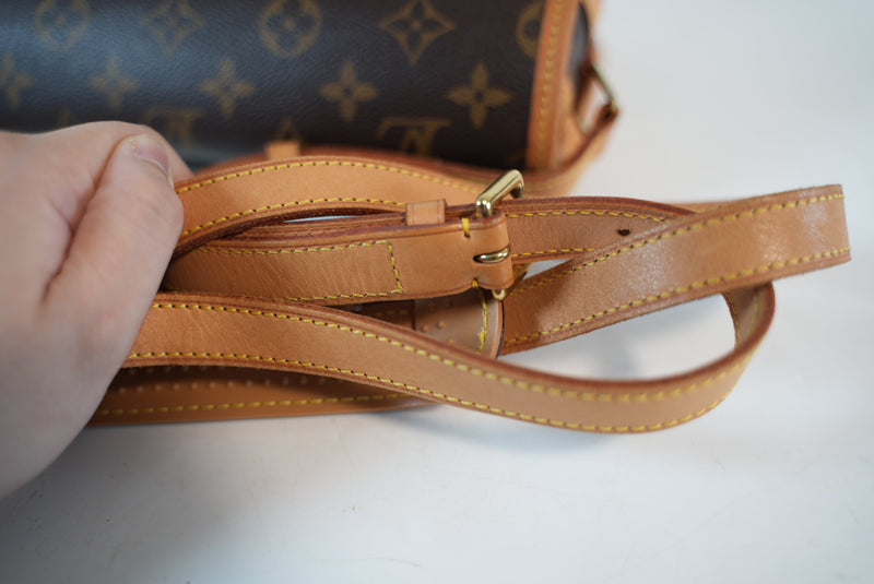 Louis Vuitton Monogram Sologne Crossbody Bag Used
