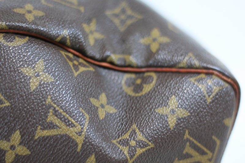 Louis Vuitton Monogram Speedy 30 Used