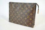 Louis Vuitton Monogram Toiletry 26 Used