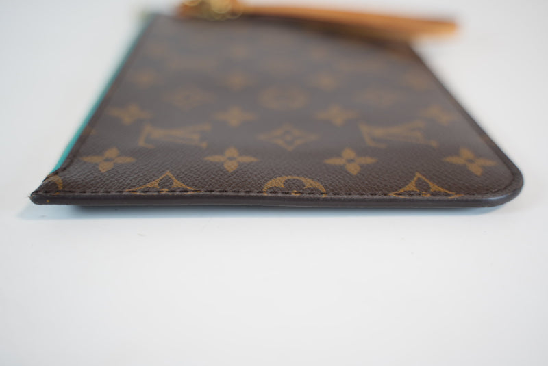 Louis Vuitton Monogram Neverfull Pouch MM/GM Used