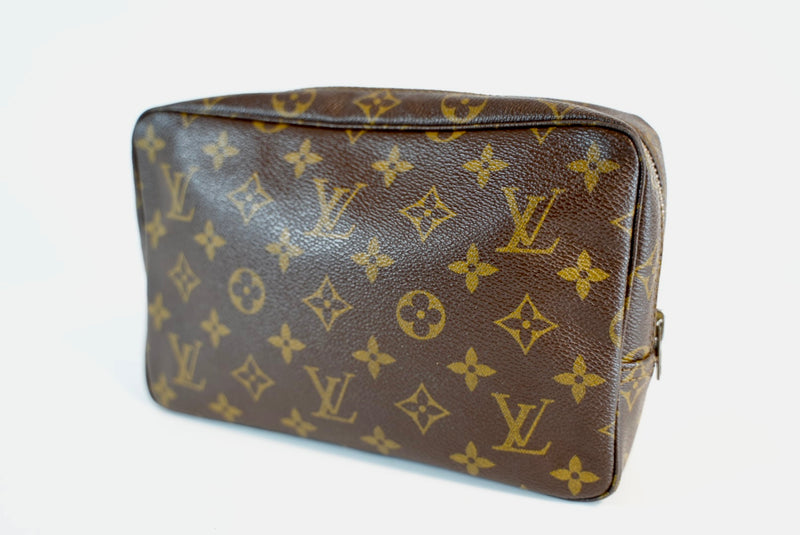 Louis Vuitton Monogram Trousse Toilette 23 Used