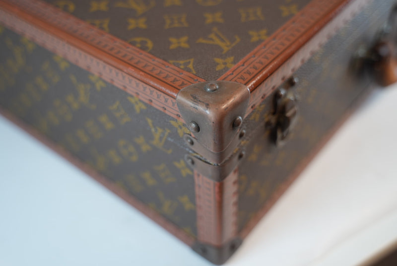 Louis Vuitton Monogram Bisten 60 Trunk Used