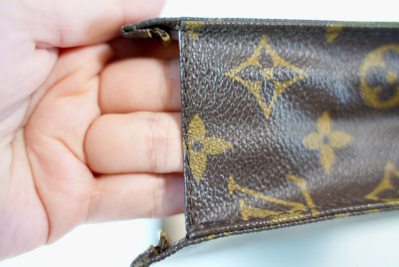 Louis Vuitton Monogram Toiletry 26 Used