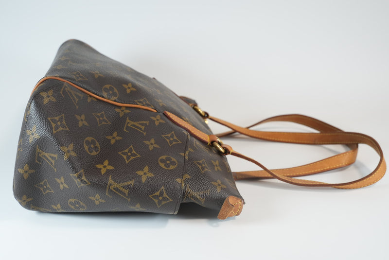 Louis Vuitton Monogram Totally PM Used