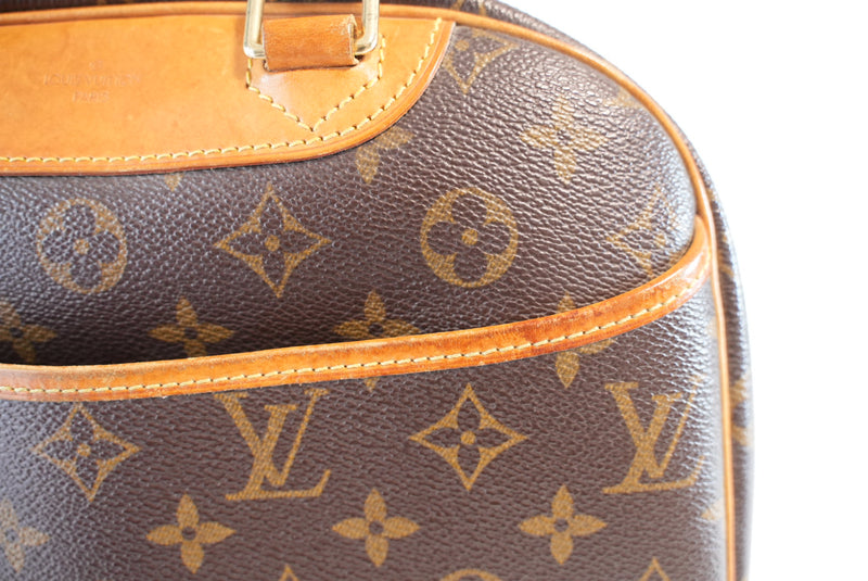 Louis Vuitton Monogram Trouville Handbag Used