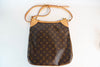 Louis Vuitton Monogram Odeon MM Crossbody Used