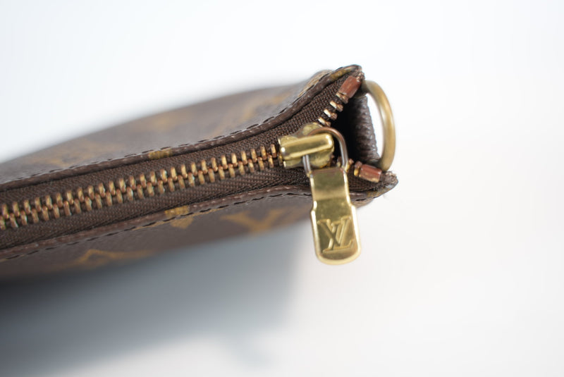 Louis Vuitton Monogram Pochette Accessories Used