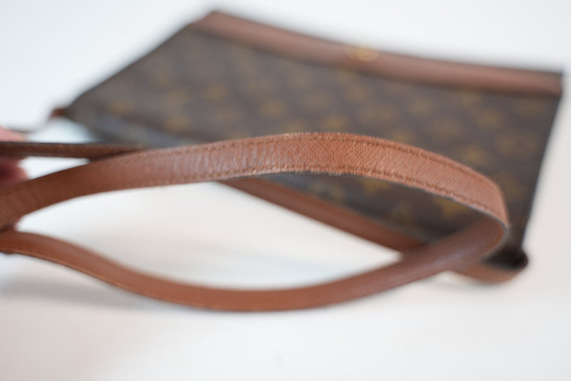 Louis Vuitton Monogram Pochette Bordeaux Sling Bag Used