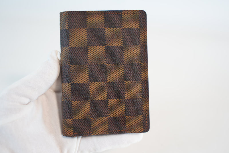 Louis Vuitton Damier Ebene Pass/Card Case Used