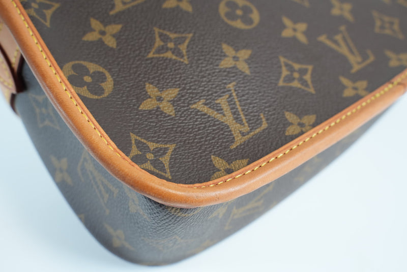 Louis Vuitton Monogram Sologne Crossbody Bag Used