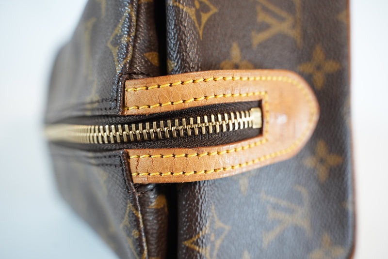 Louis Vuitton Monogram Trousse Patte Pression Cosmetic Pouch Used