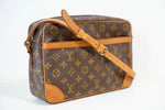 Louis Vuitton Trocadero 30 Crossbody Bag Used