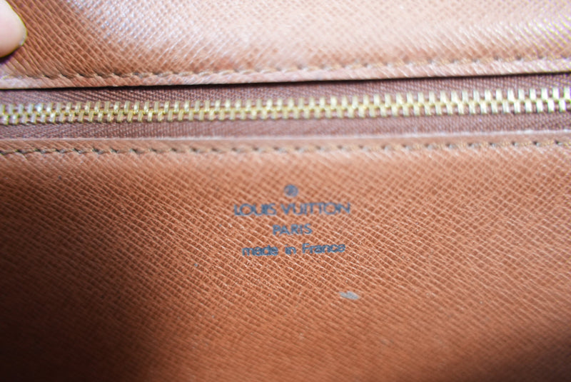 Louis Vuitton Monogram Pochette Bordeaux Sling Bag Used