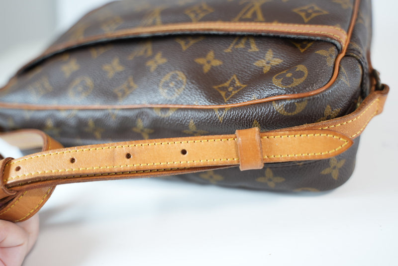 Louis Vuitton Monogram Trocadero 30 Used