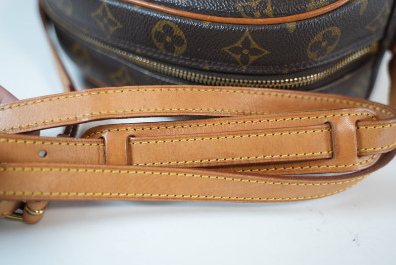Louis Vuitton Monogram Blois Crossbody Bag Used