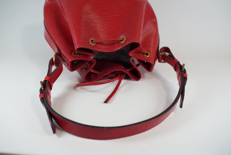 Louis Vuitton Epi Leather Petite Noe Red Used