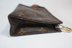 Louis Vuitton Monogram Toiletry Pouch 15 Used