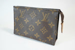 Louis Vuitton Monogram Toiletry Pouch 15 Used