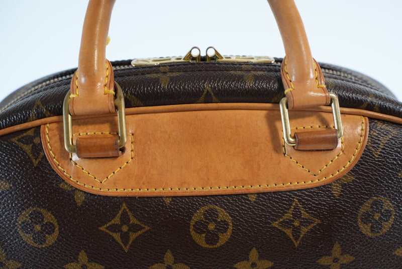 Louis Vuitton Monogram Trouville Handbag Used