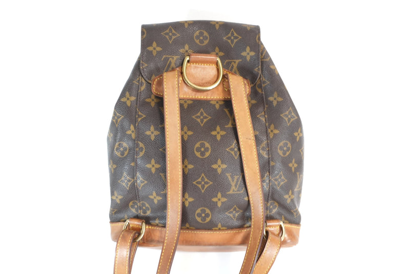 Louis Vuitton Monogram Montsouris MM Backpack Used