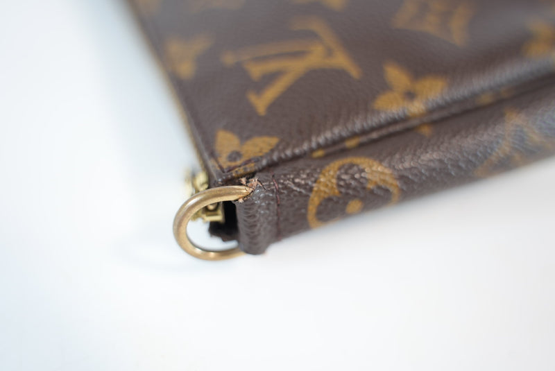 Louis Vuitton Monogram Pochette Accessoires Used
