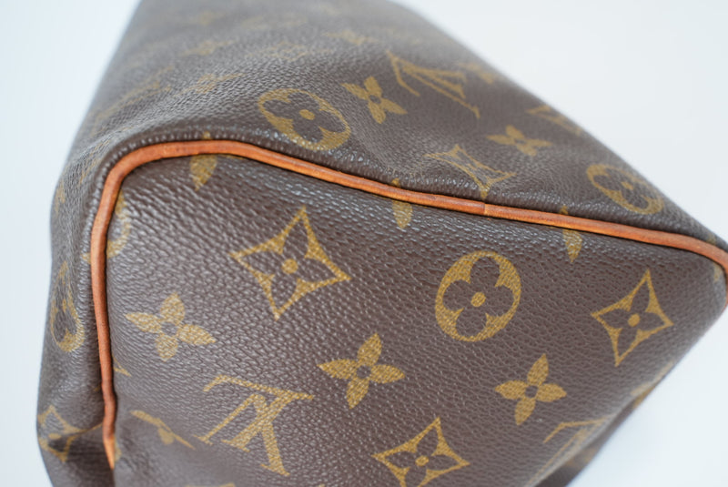 Louis Vuitton Monogram Speedy 25 Used