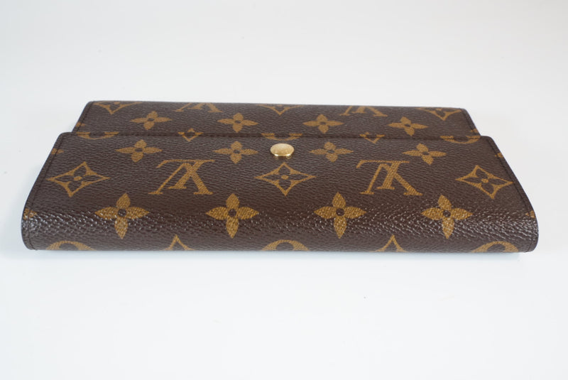 Louis Vuitton Monogram International Trifold Wallet Used