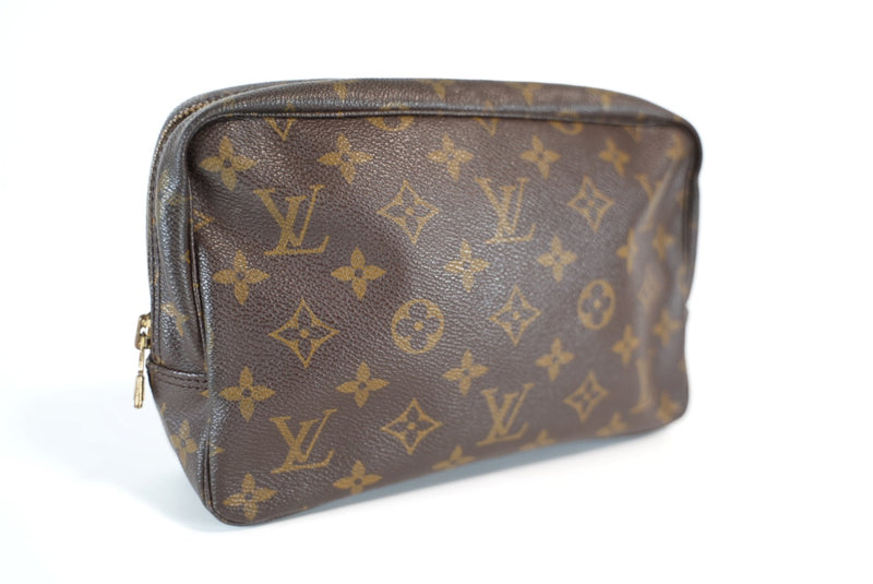 Louis Vuitton Monogram Trousse Toilette 23