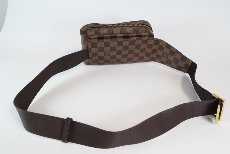 Louis Vuitton Geronimos Fannypack Used