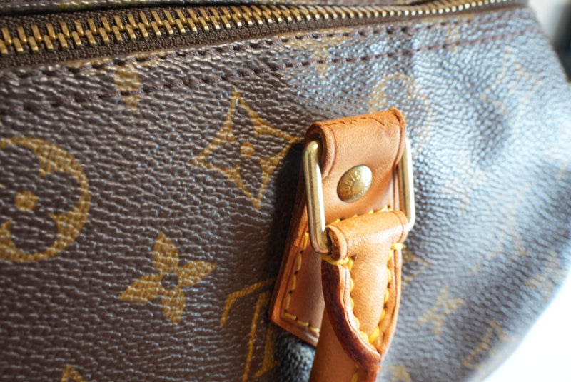 Louis Vuitton Monogram Speedy 30 Handbag Used