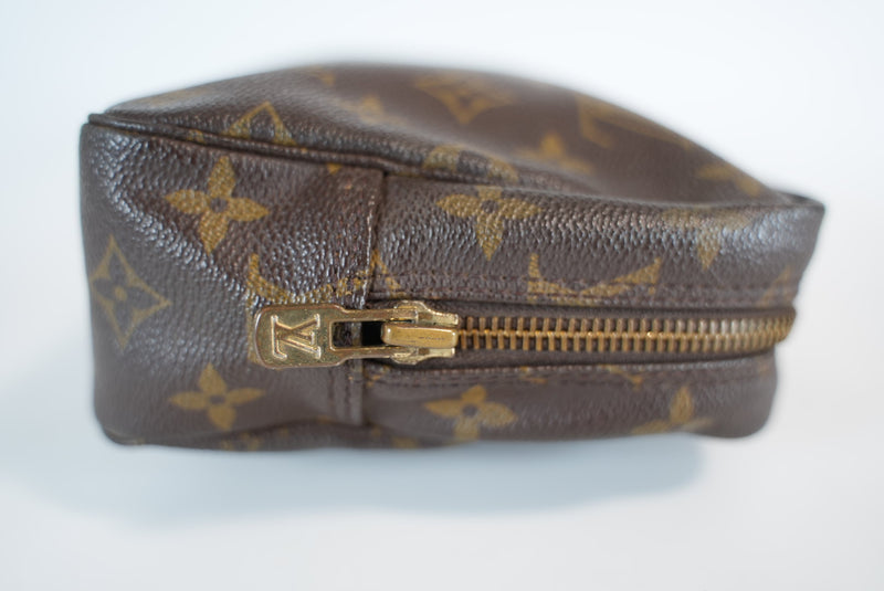 Louis Vuitton Monogram Trousse Toilette 23