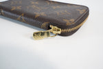 Louis Vuitton Zippy Pochette Cle Used