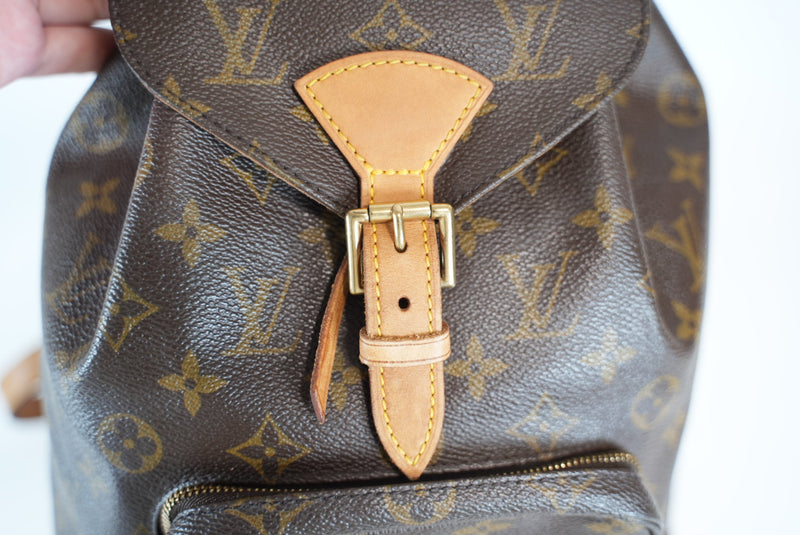 Louis Vuitton Monogram Montsouris MM Backpack Used