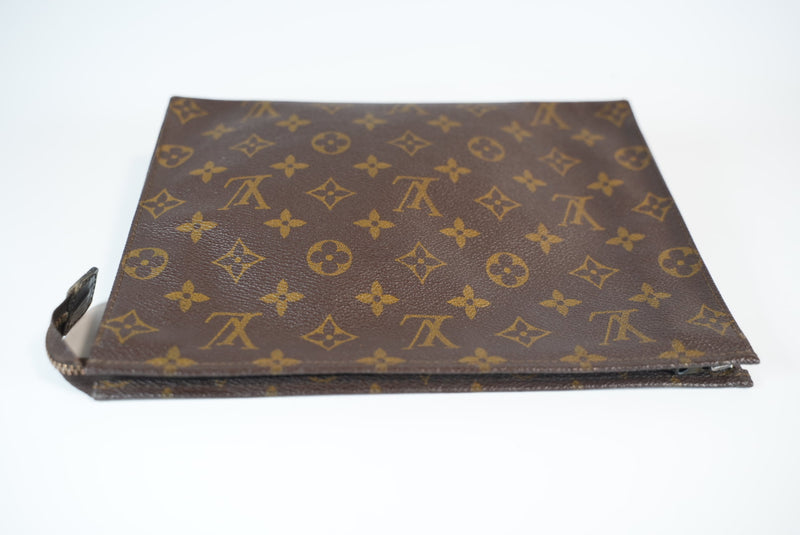 Louis Vuitton Monogram Toiletry Pouch 26 Used