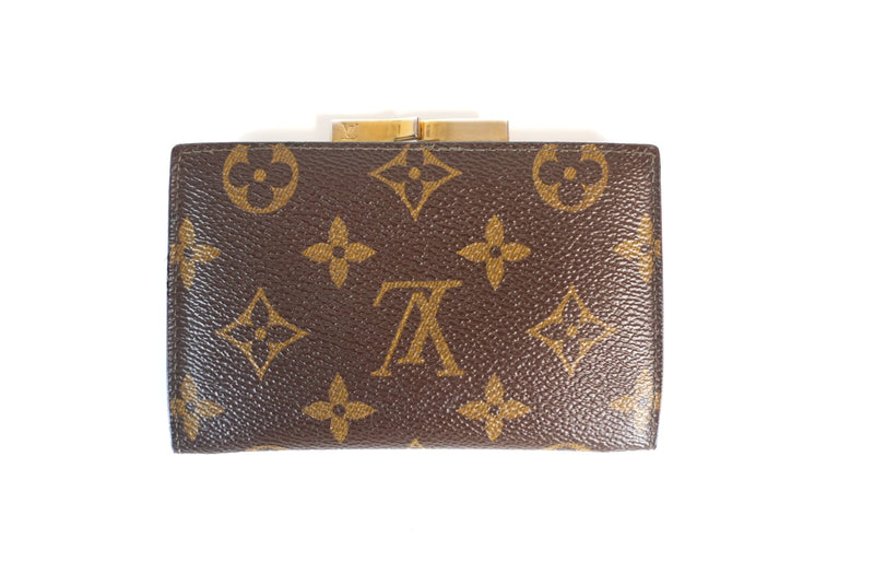 Louis Vuitton Monogram Kisslock Coin Purse Used